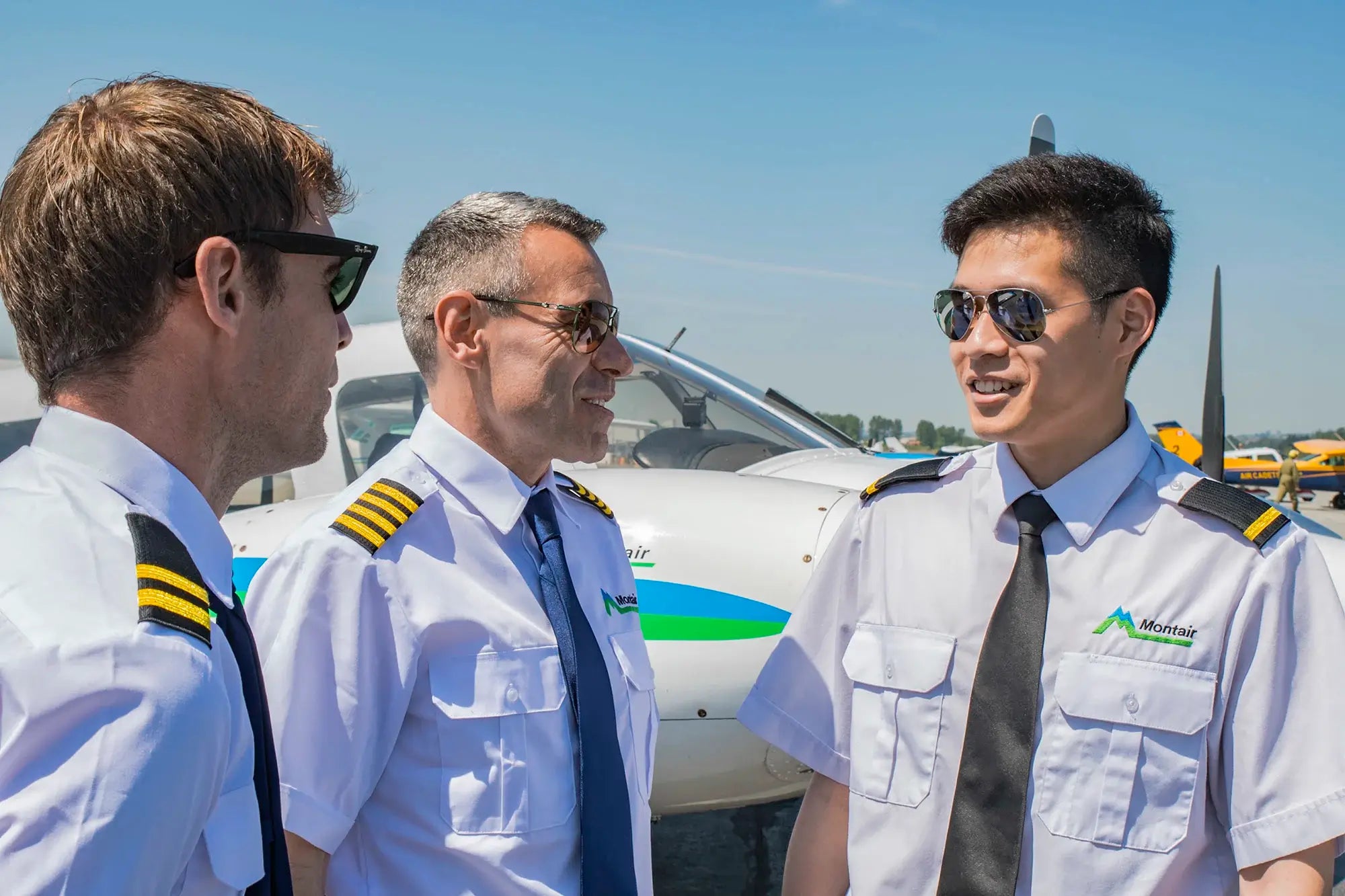 Pilot Uniforms and Accessories | Flying Schools | Airlines| Student Pilots| Get The Professional Look Right From The Start