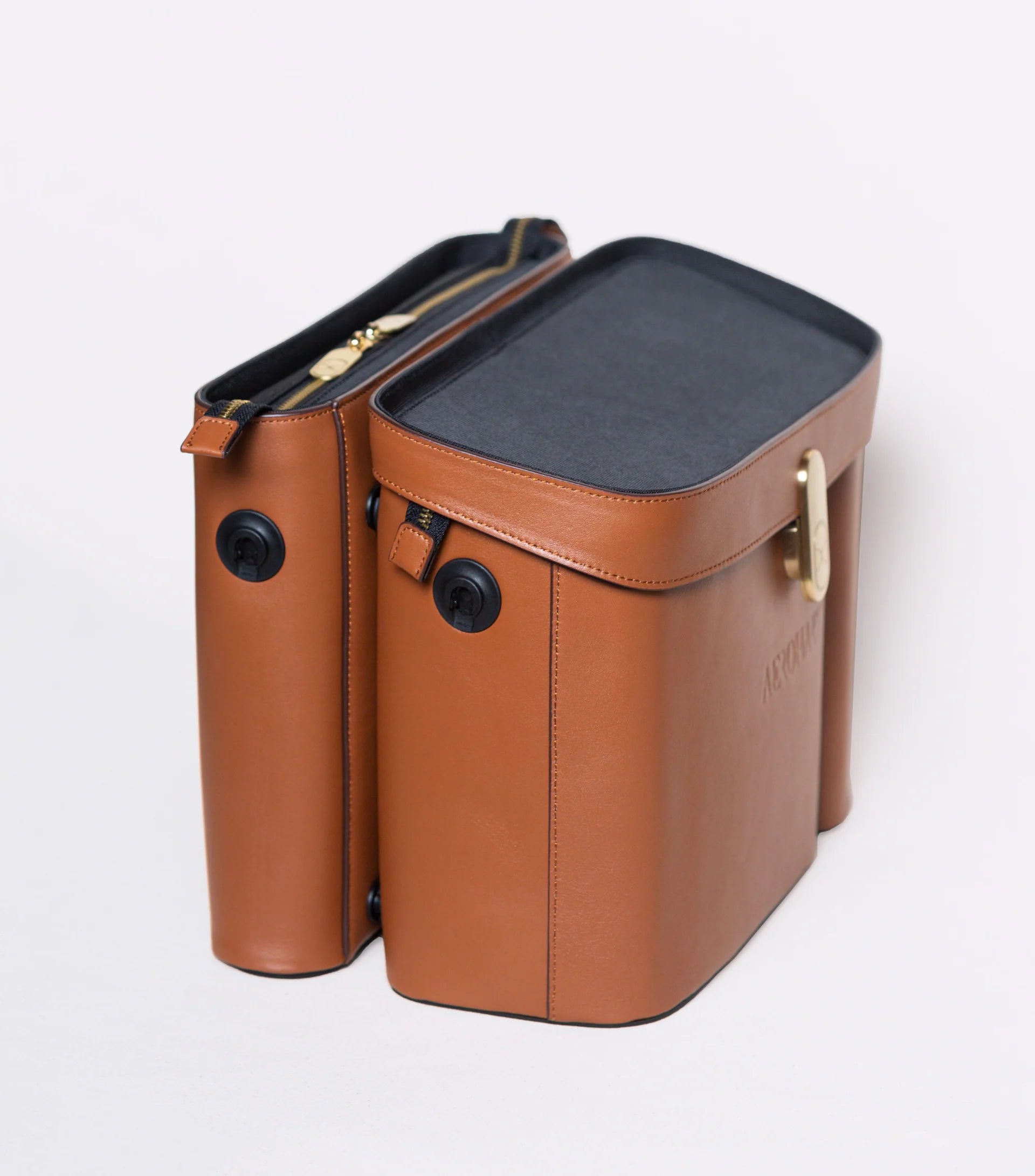 Aerohart Flight Bag light brown Satchel